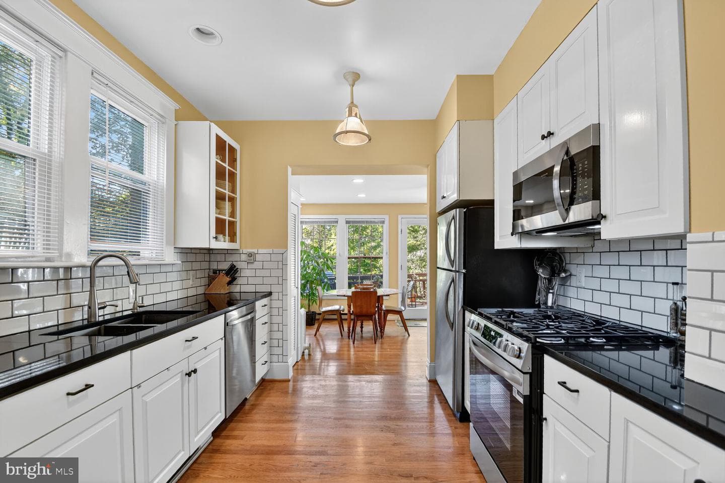14 Cleveland Avenue photo 12