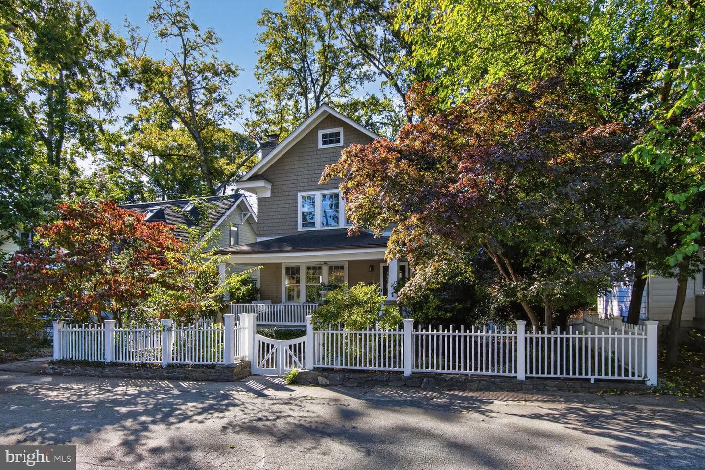 14 Cleveland Avenue photo 2
