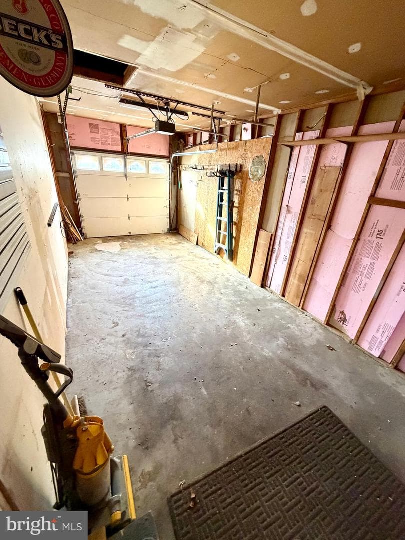 10715 Hunters Chase Lane photo 14