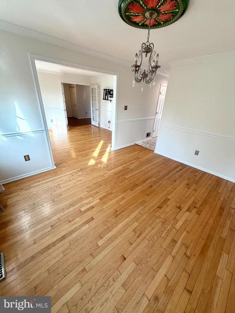 10715 Hunters Chase Lane photo 3