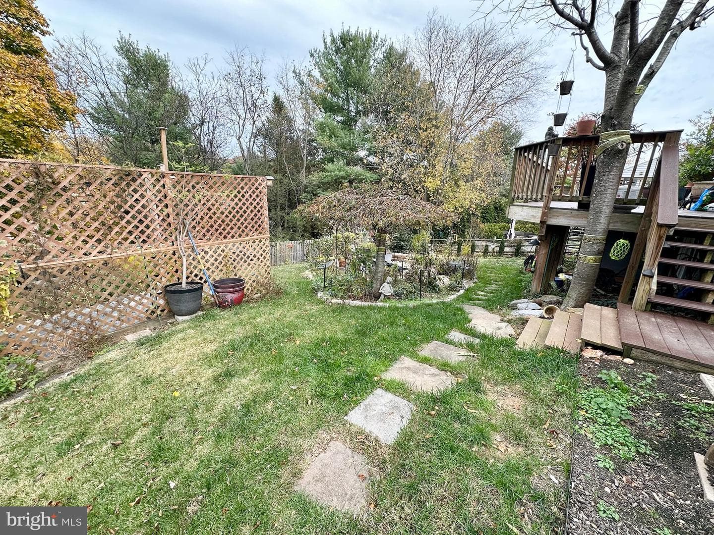 10715 Hunters Chase Lane photo 39