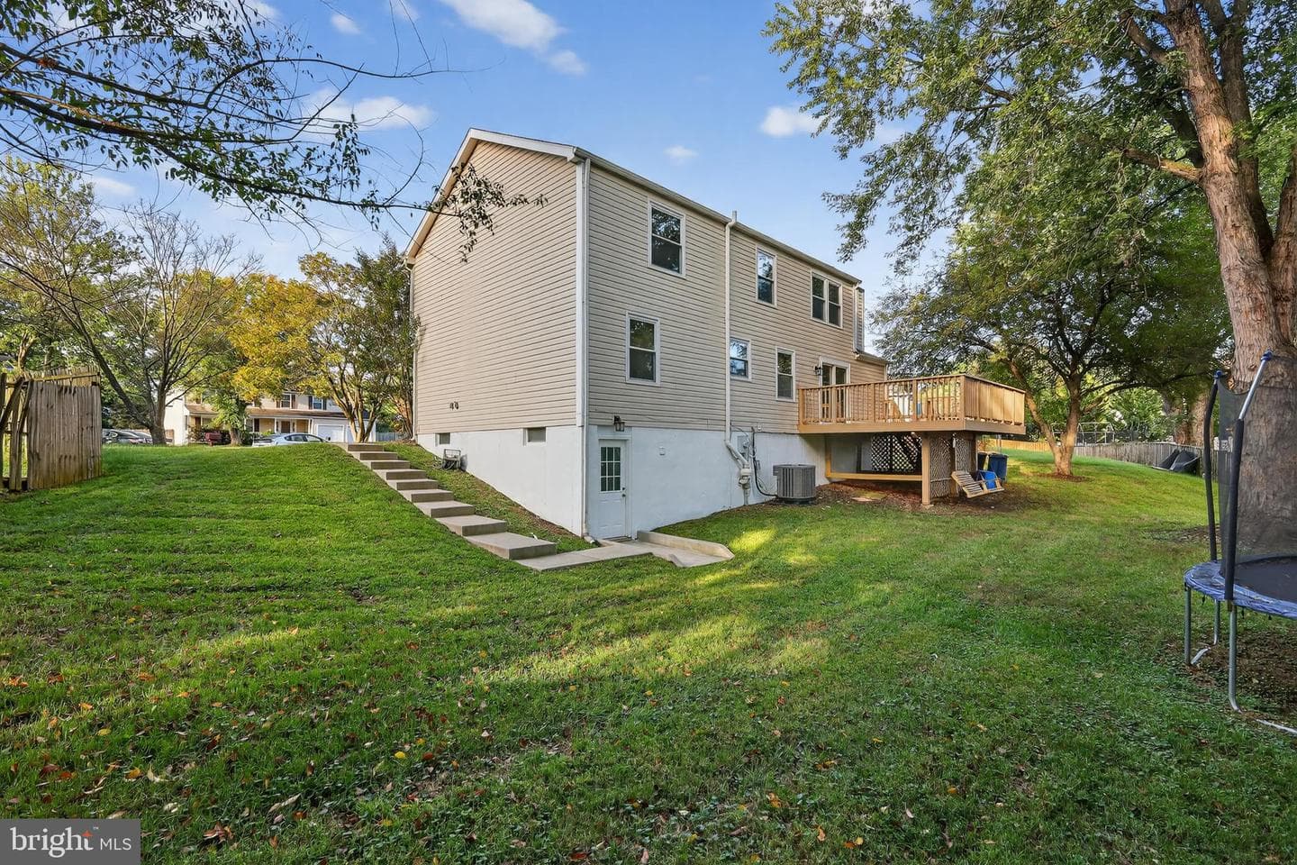 1316 Swingingdale Drive photo 34