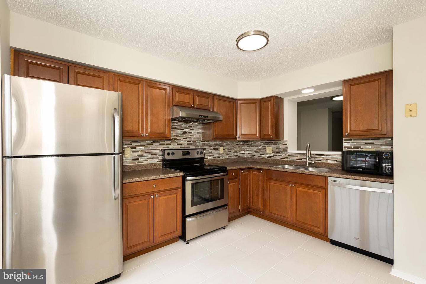 19320 Liberty Heights Lane photo 23
