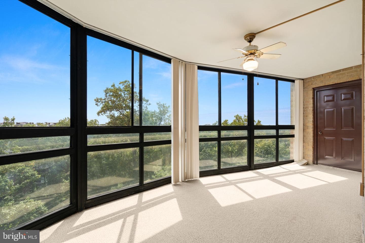 15100 Interlachen Drive #4-918 photo 27