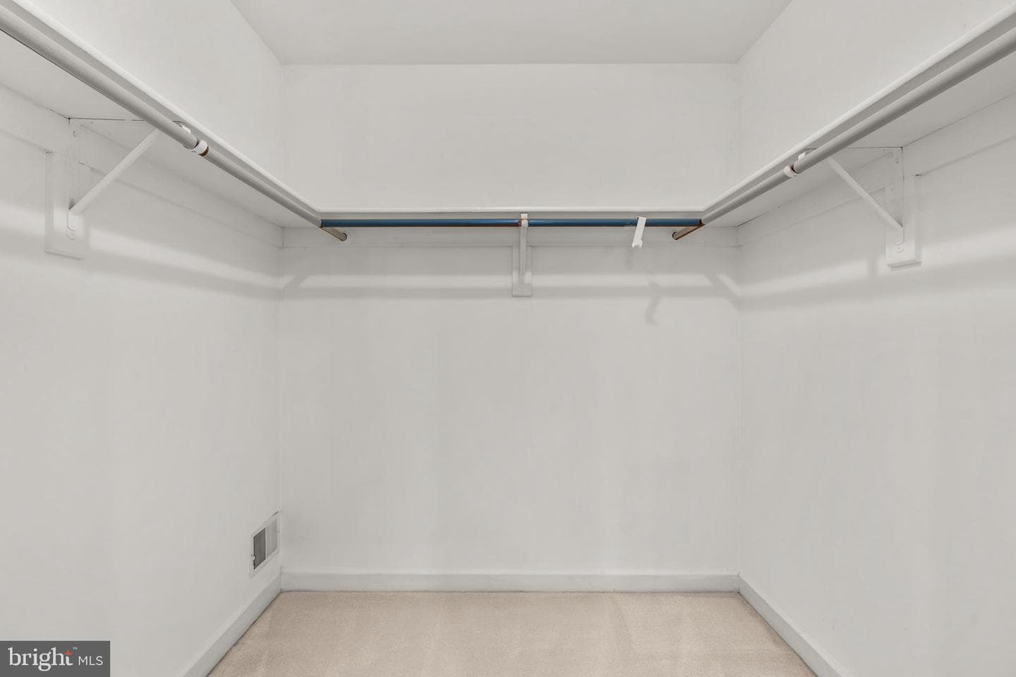 14907 Meanderwood Lane photo 29