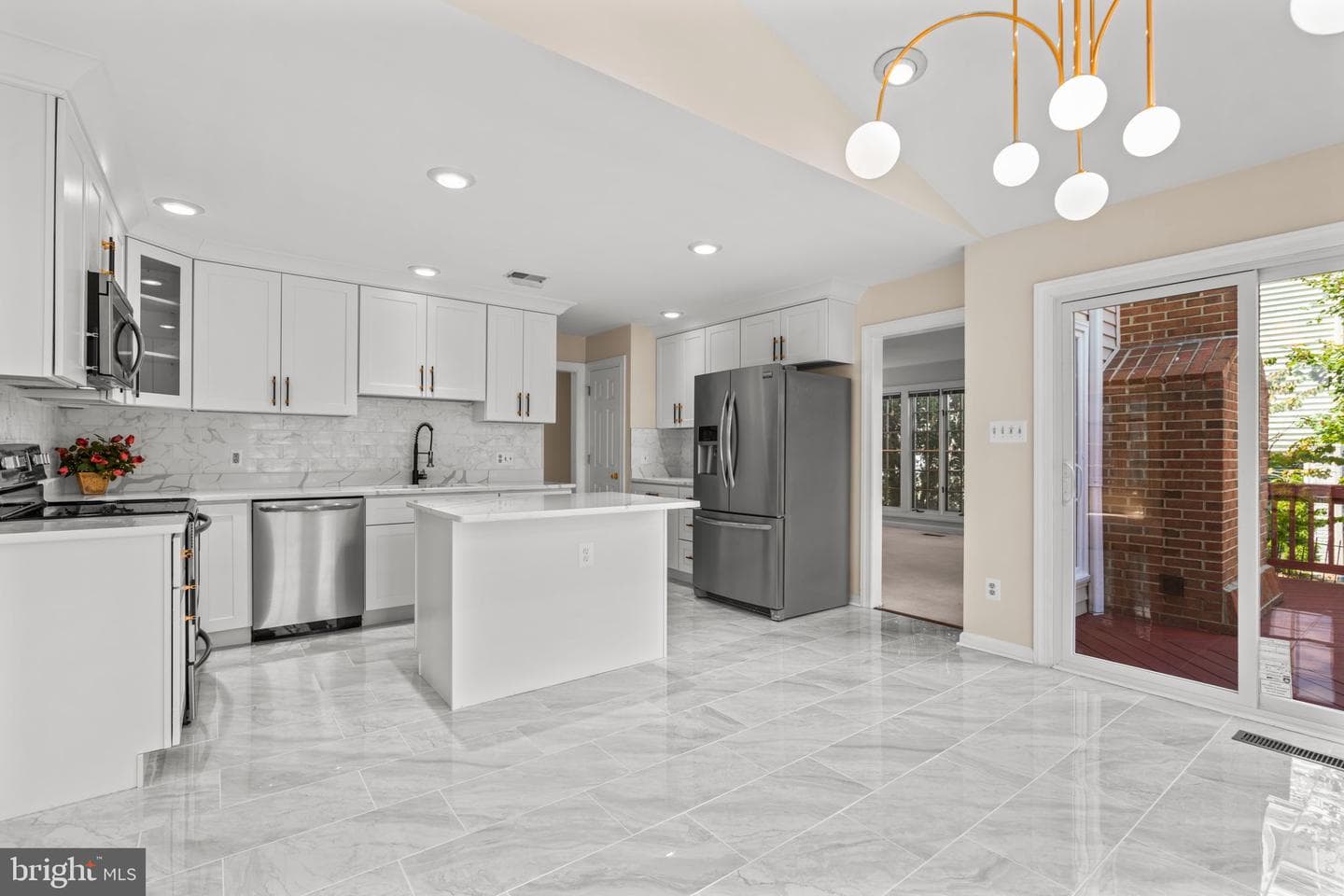 14907 Meanderwood Lane photo 8