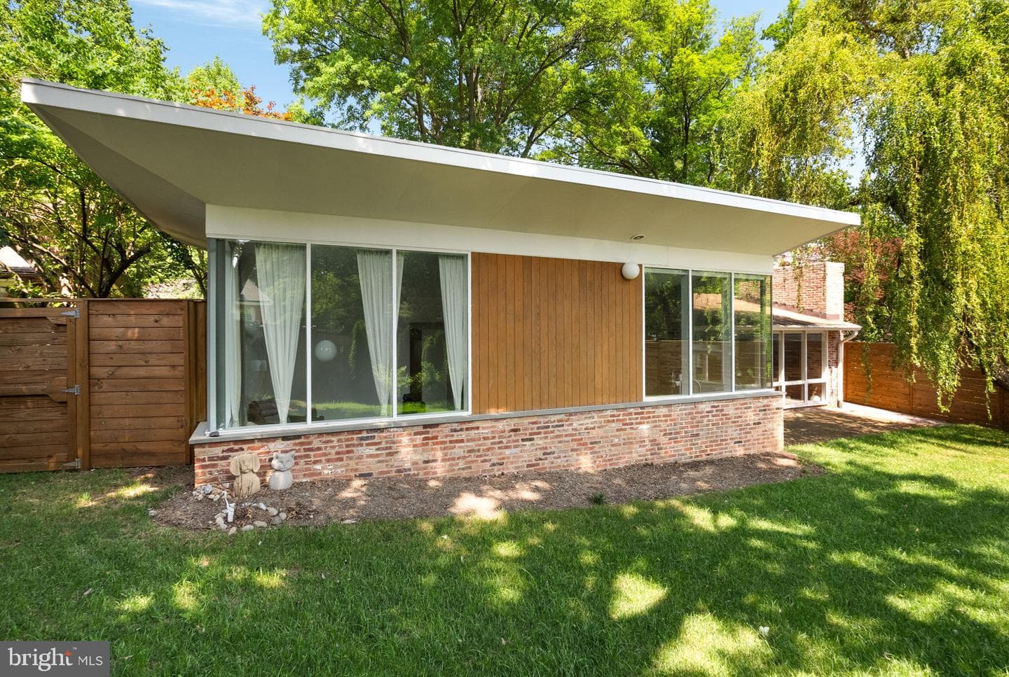 3306 Pendleton Drive photo 1