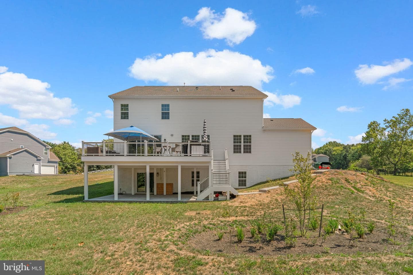 21708 Woodfield Road photo 64