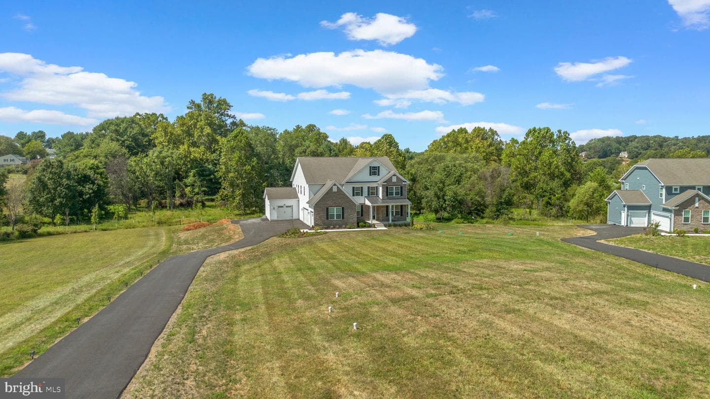 21708 Woodfield Road photo 66