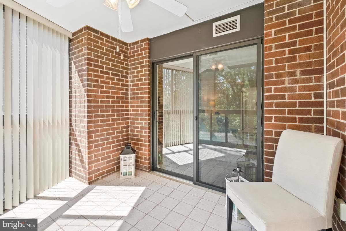15100 Interlachen Drive #4-716 photo 15
