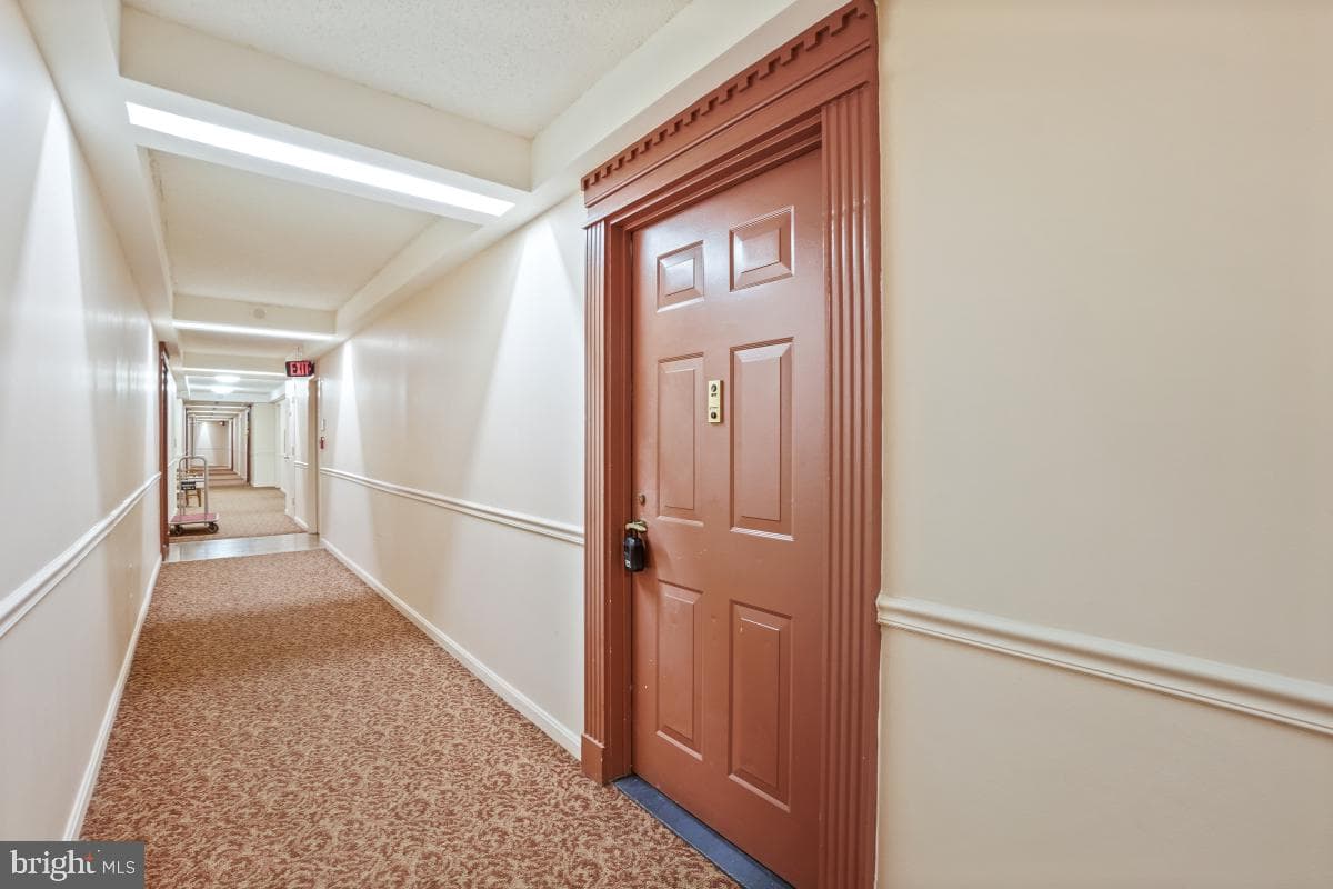 15100 Interlachen Drive #4-716 photo 6