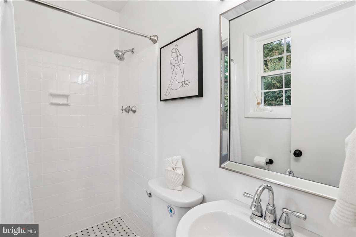 406 Waterford Road photo 17