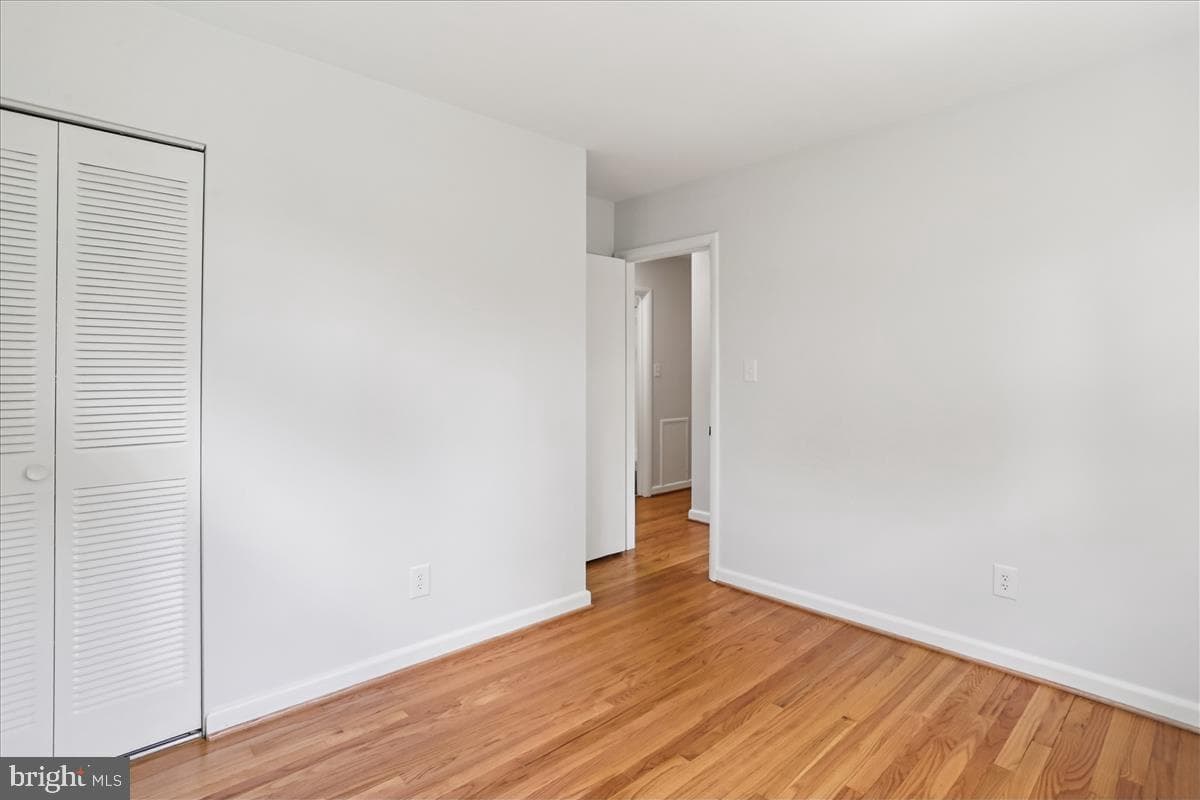 406 Waterford Road photo 18
