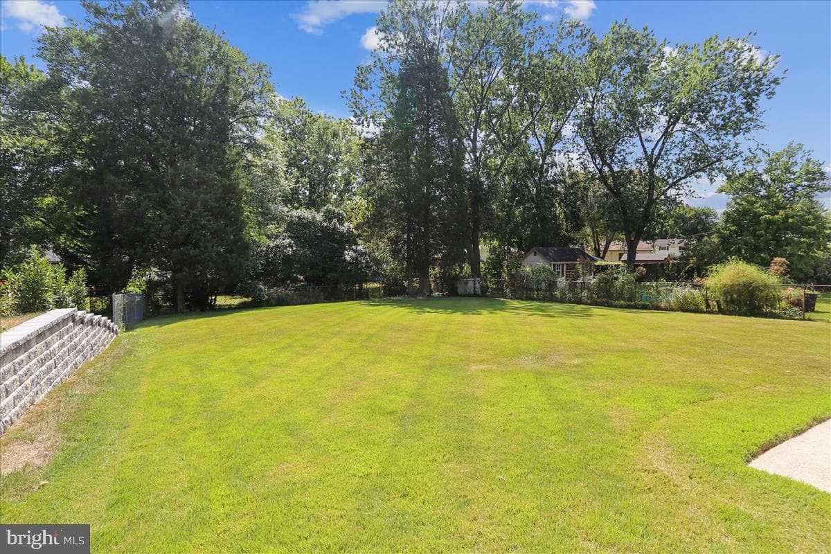 406 Waterford Road photo 2