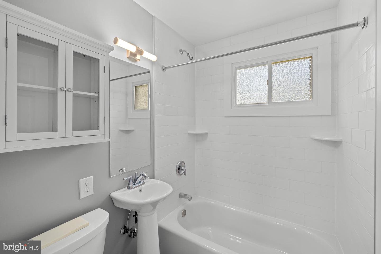1019 Scott Avenue photo 28