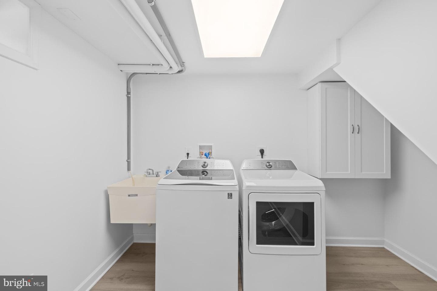 1019 Scott Avenue photo 38