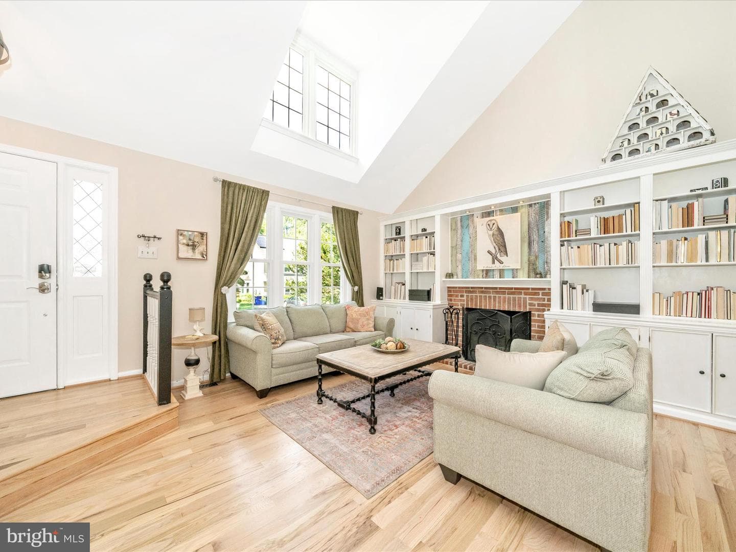 13313 Burnt Woods Place photo 4
