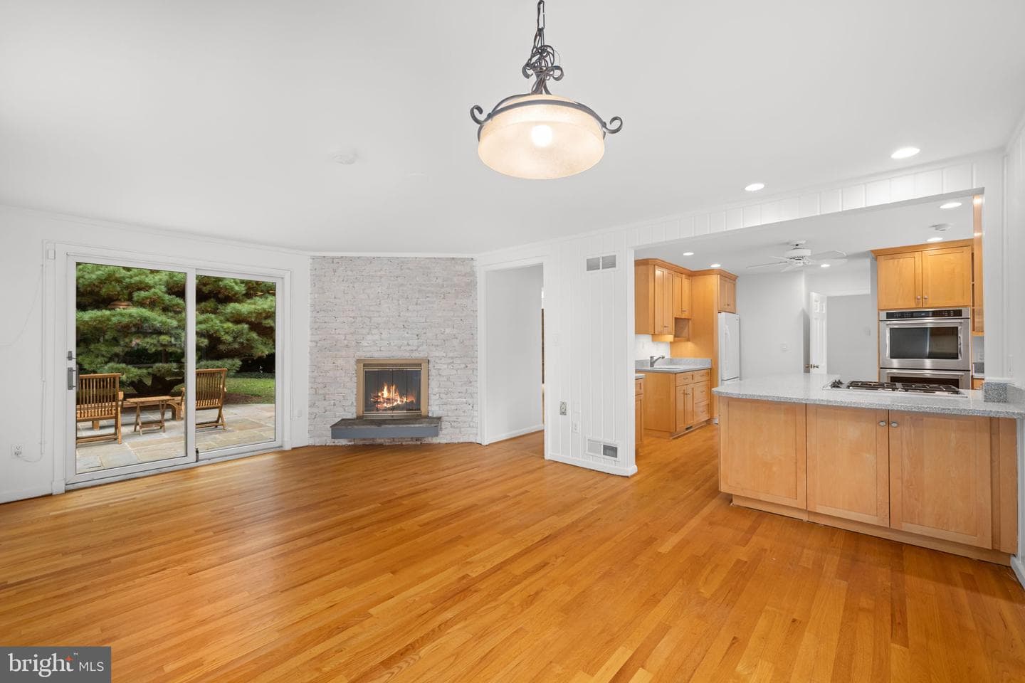 5505 Pembroke Terrace photo 11
