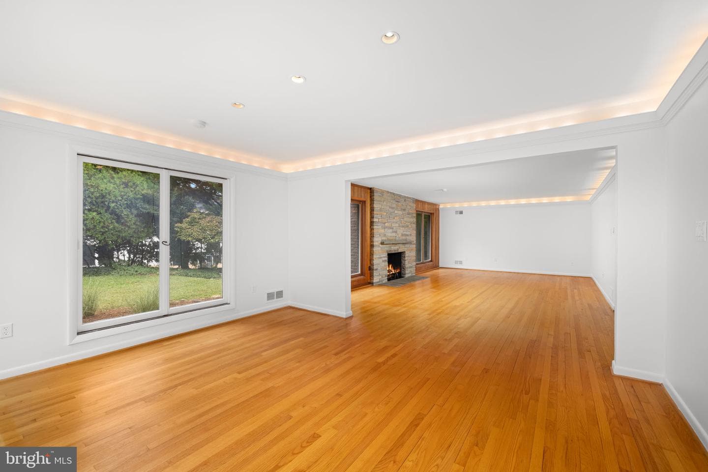 5505 Pembroke Terrace photo 15