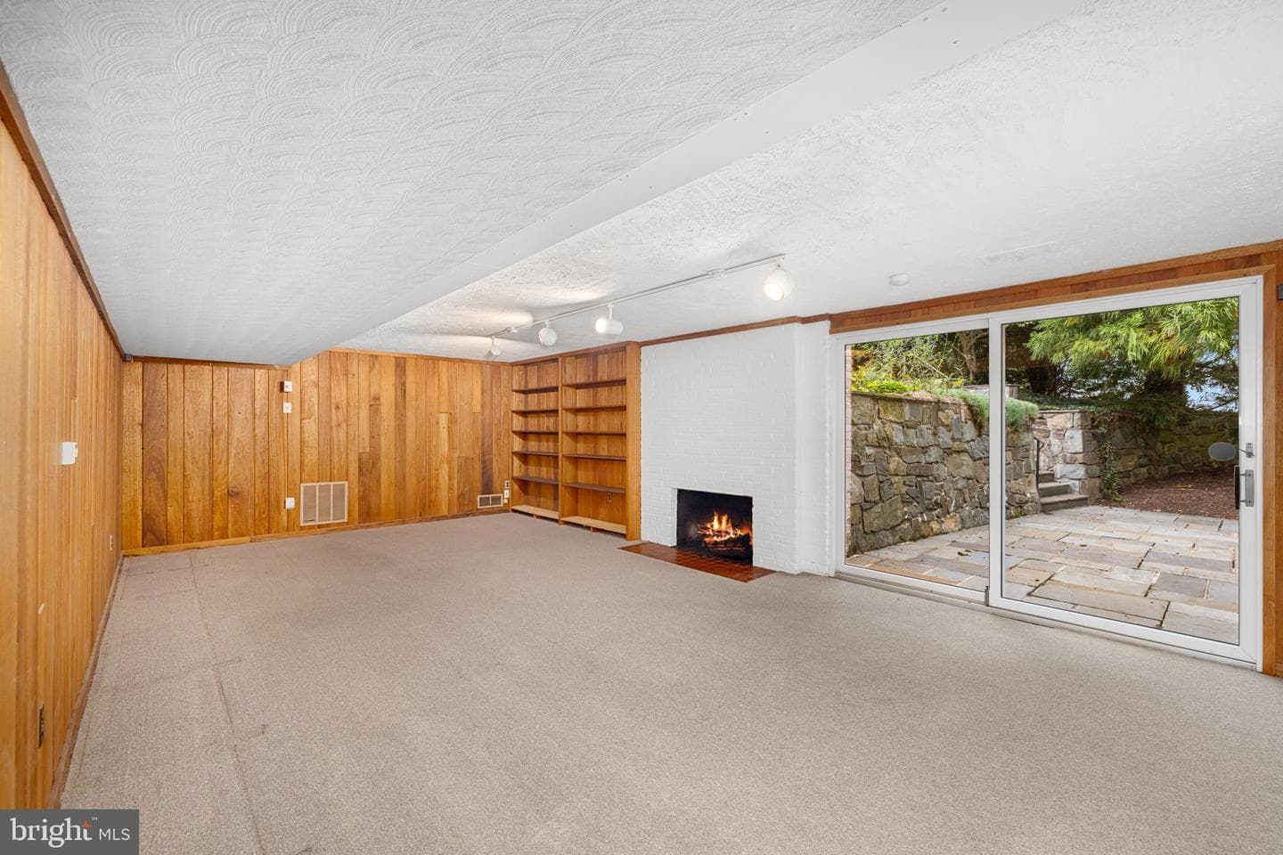 5505 Pembroke Terrace photo 25