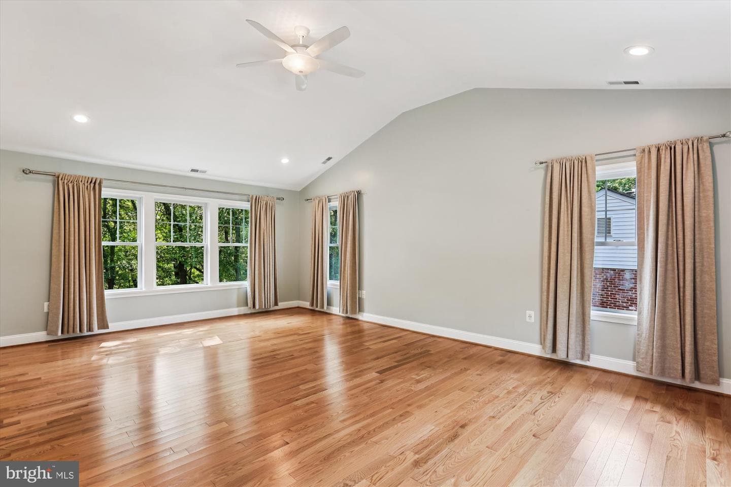 9610 Culver Street photo 28