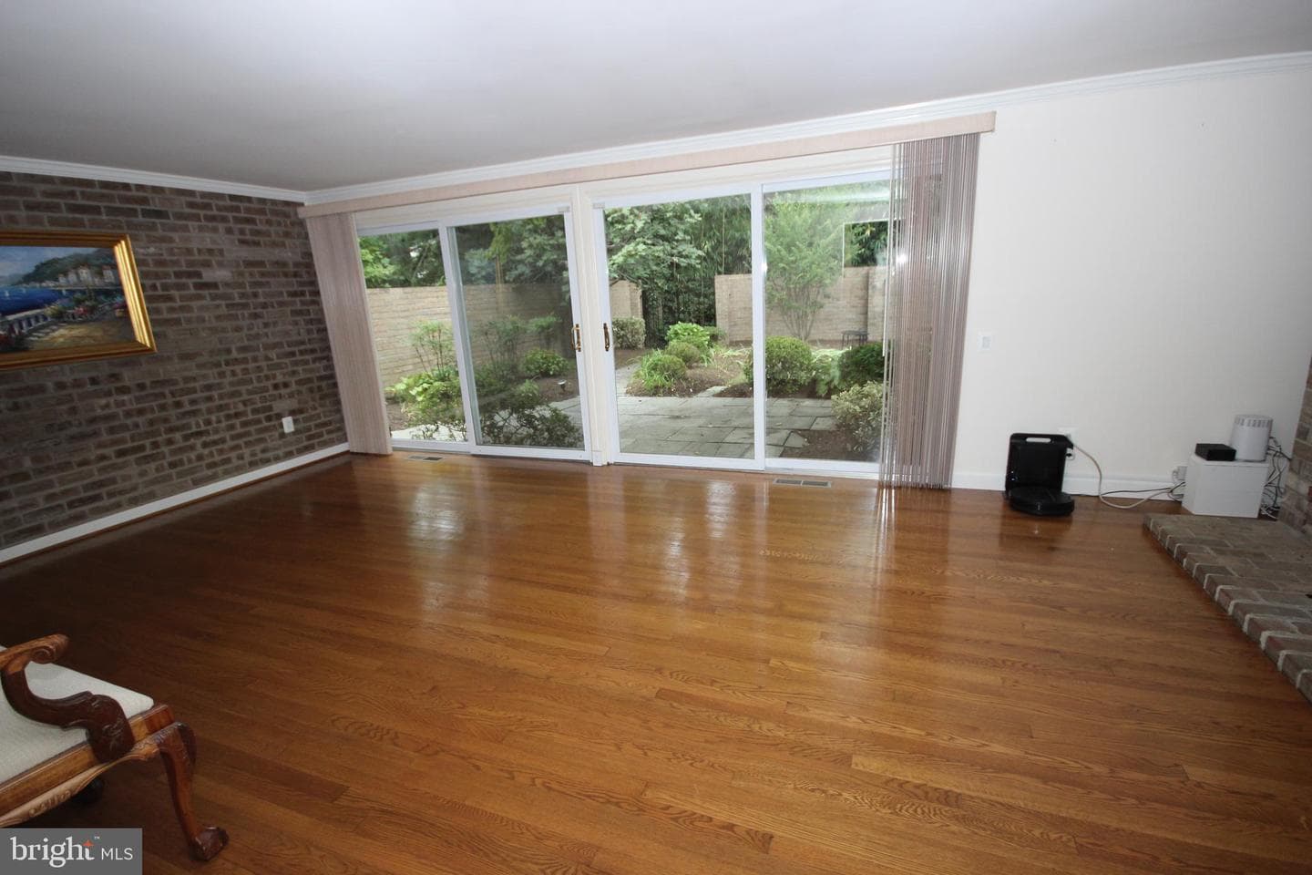 19169 Roman Way photo 6