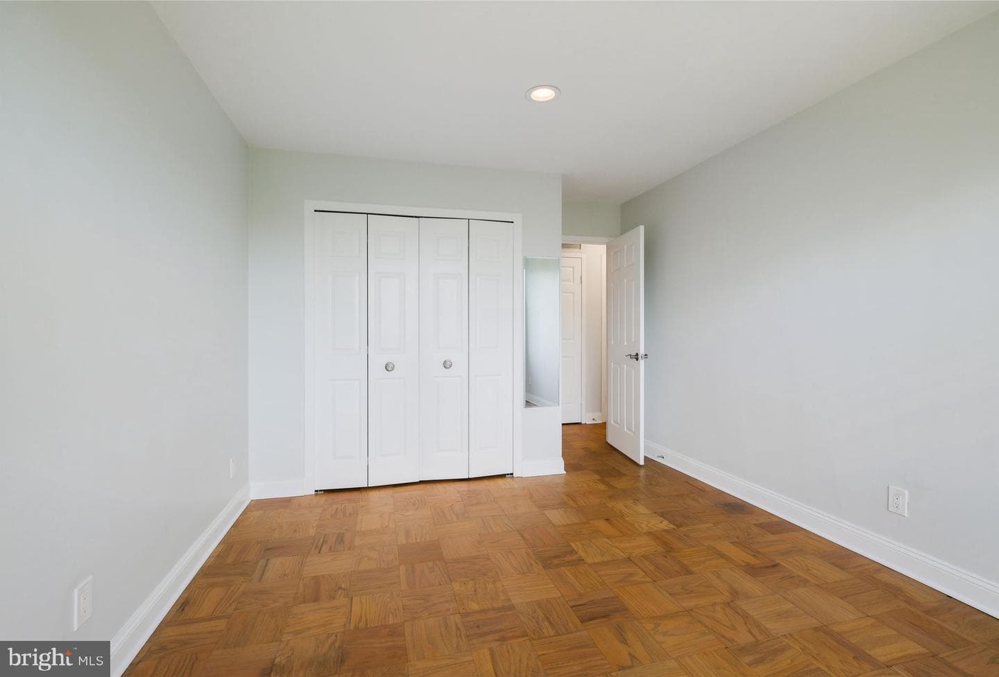 4977 Battery Lane #1-717 photo 10