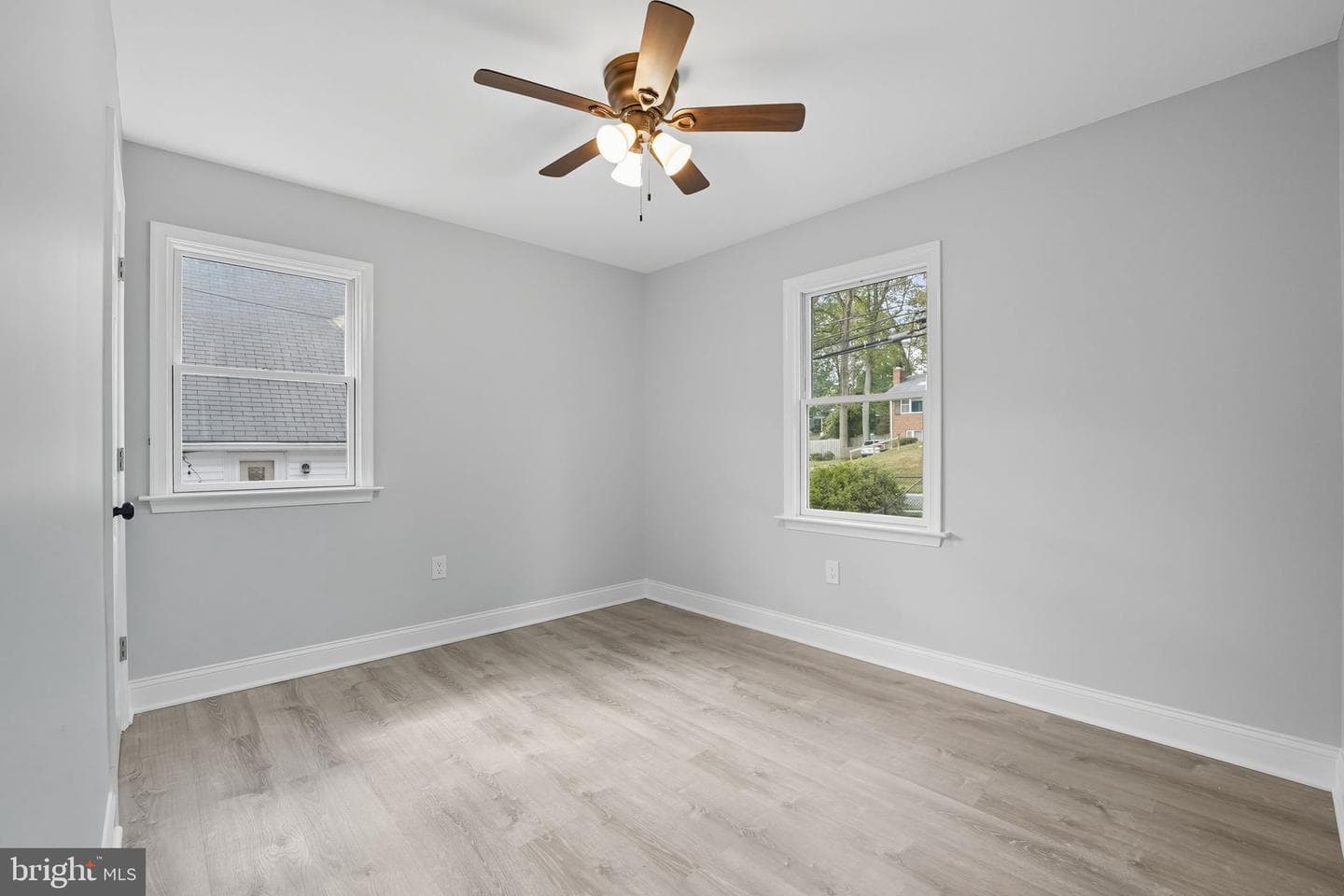 3708 Woodridge Avenue photo 18