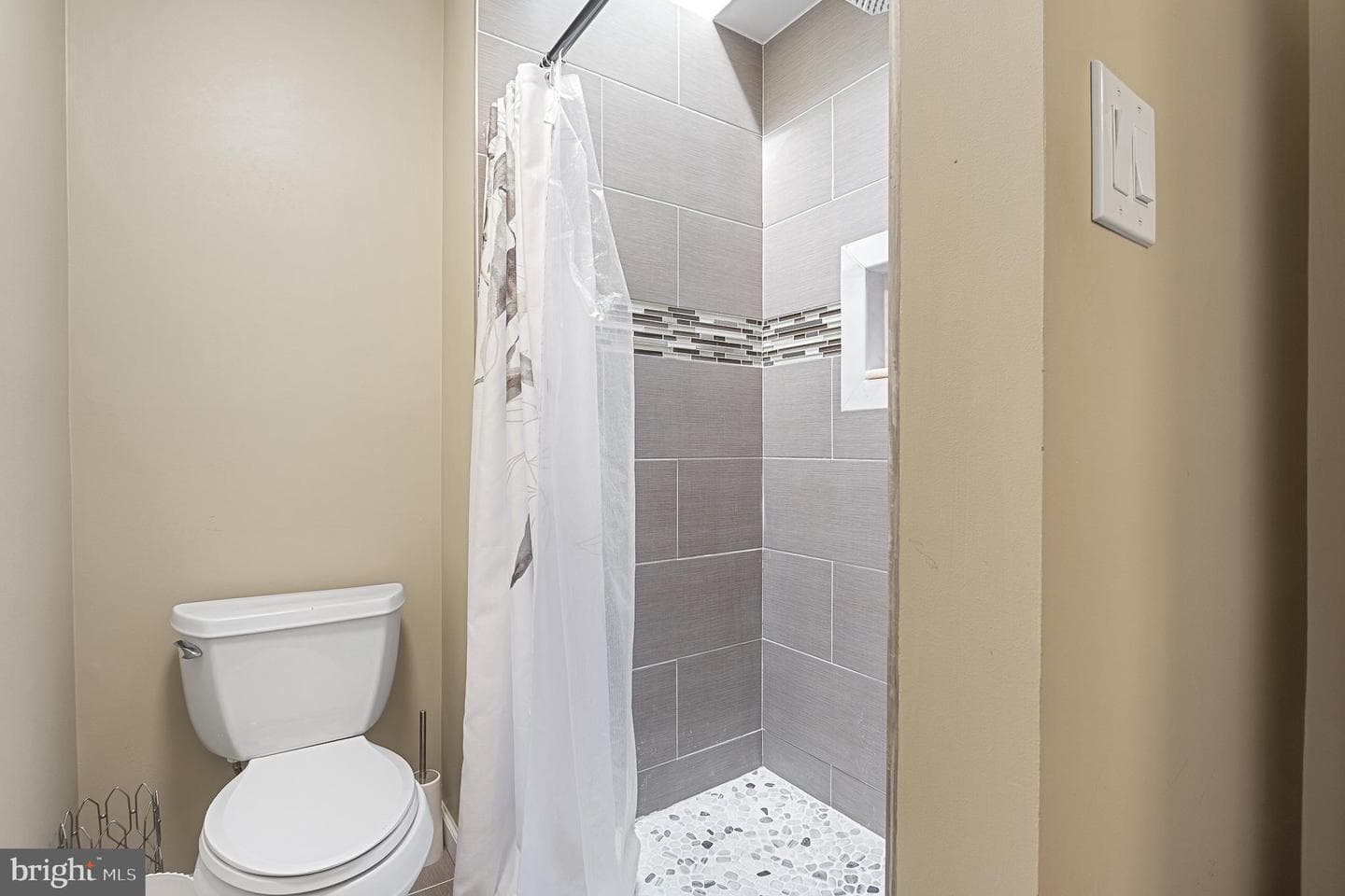 2340 Ladymeade Drive photo 48