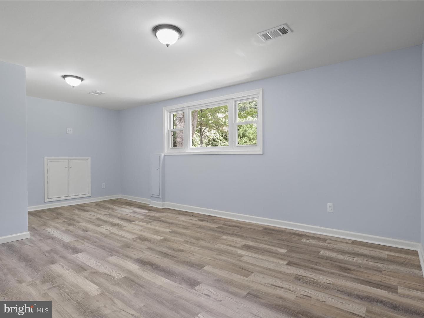 12219 Hunters Lane photo 28