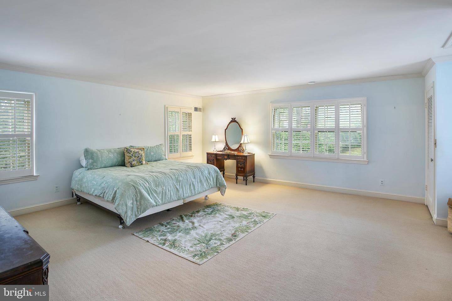 8126 Kerry Lane photo 16