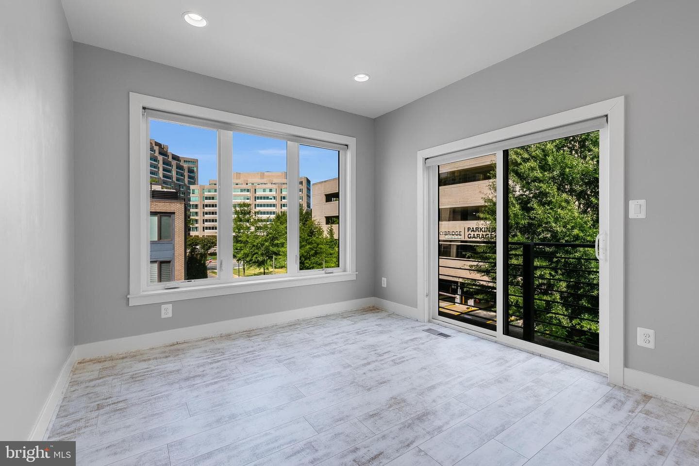 10412 Breuer Street photo 16