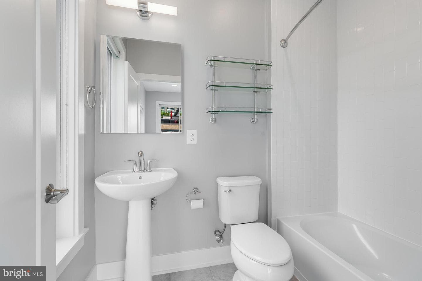 10412 Breuer Street photo 18