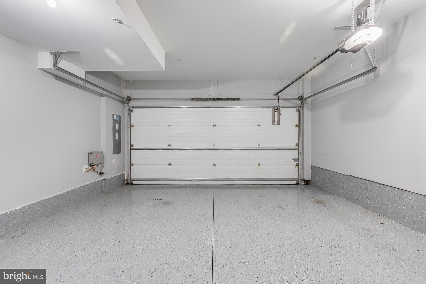 10412 Breuer Street photo 28