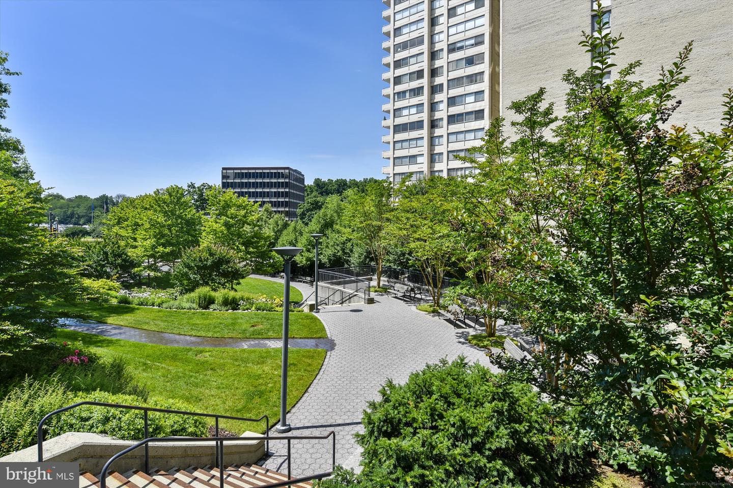4515 Willard Avenue #1507s photo 2