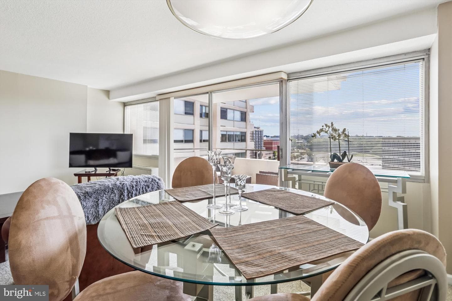 4515 Willard Avenue #1507s photo 23
