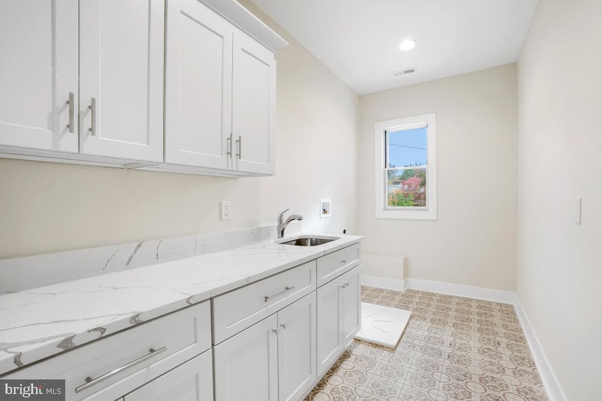 6107 Dunleer Court photo 26