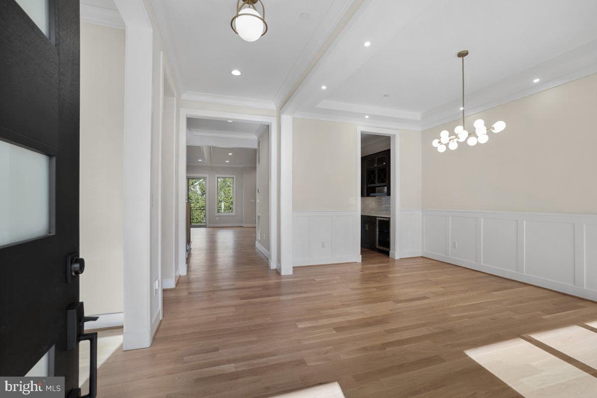 6107 Dunleer Court photo 4