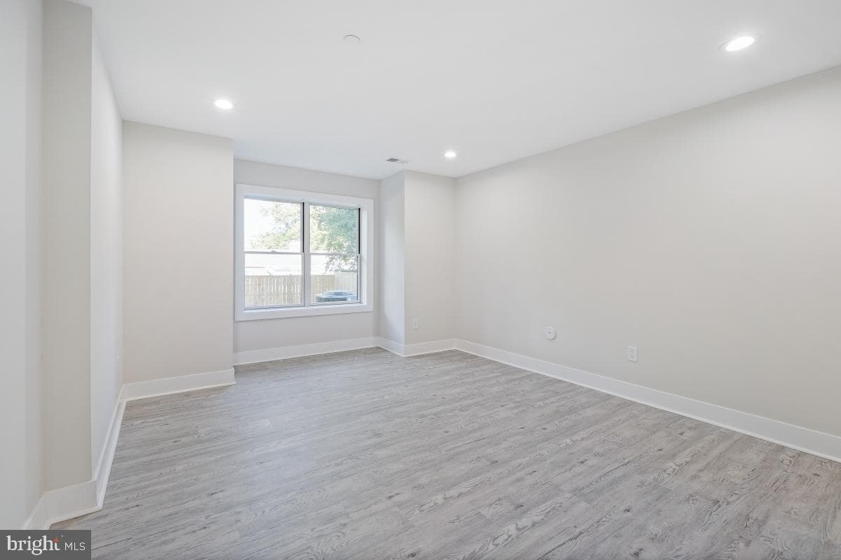 6107 Dunleer Court photo 40