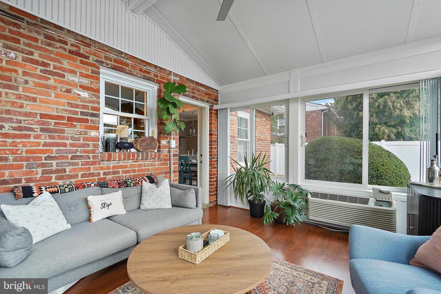 1708 Glenkarney Place photo 14