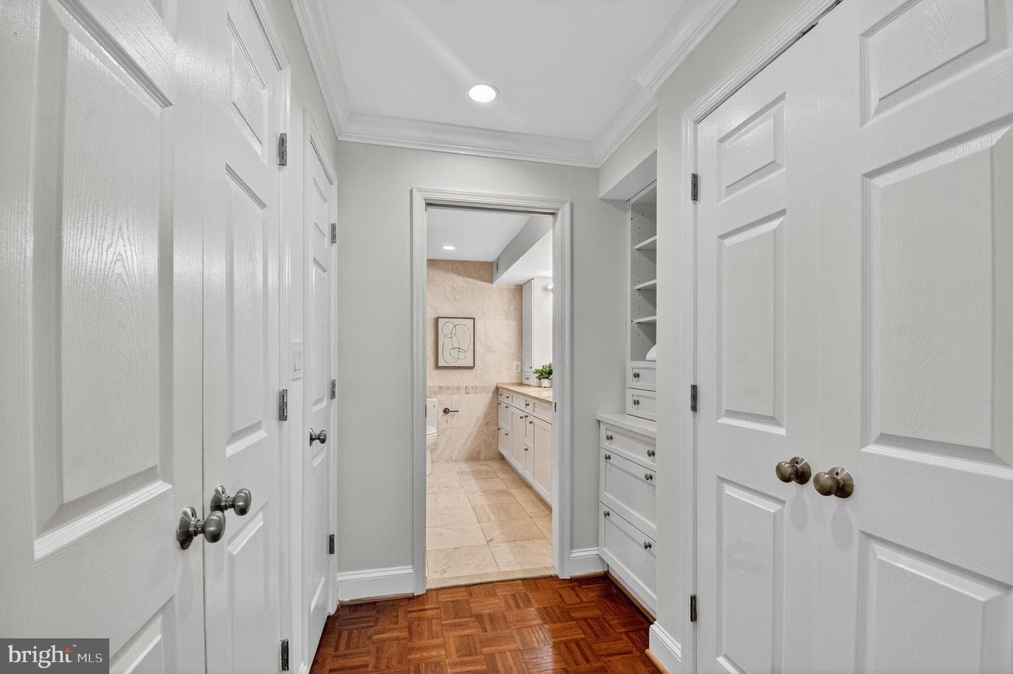 4924 Sentinel Drive #2-406 photo 20