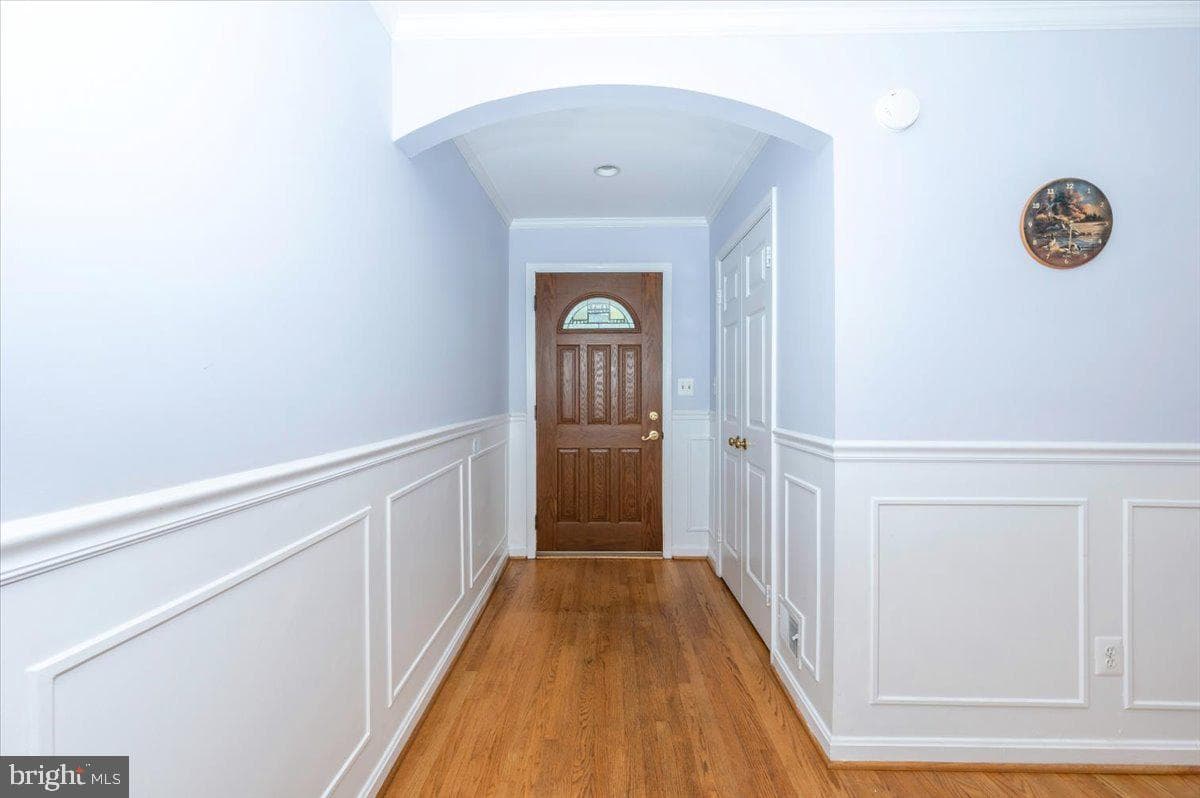 15414 Manor Village Lane photo 2