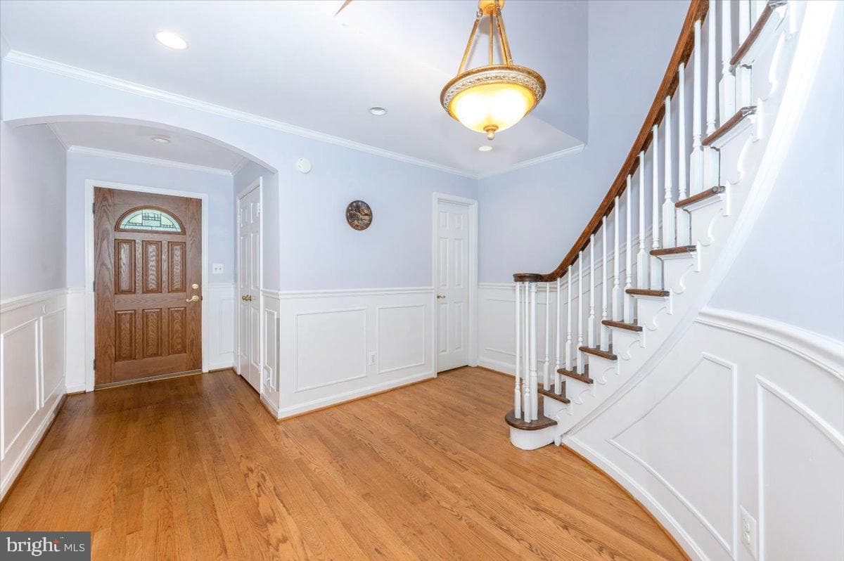 15414 Manor Village Lane photo 3