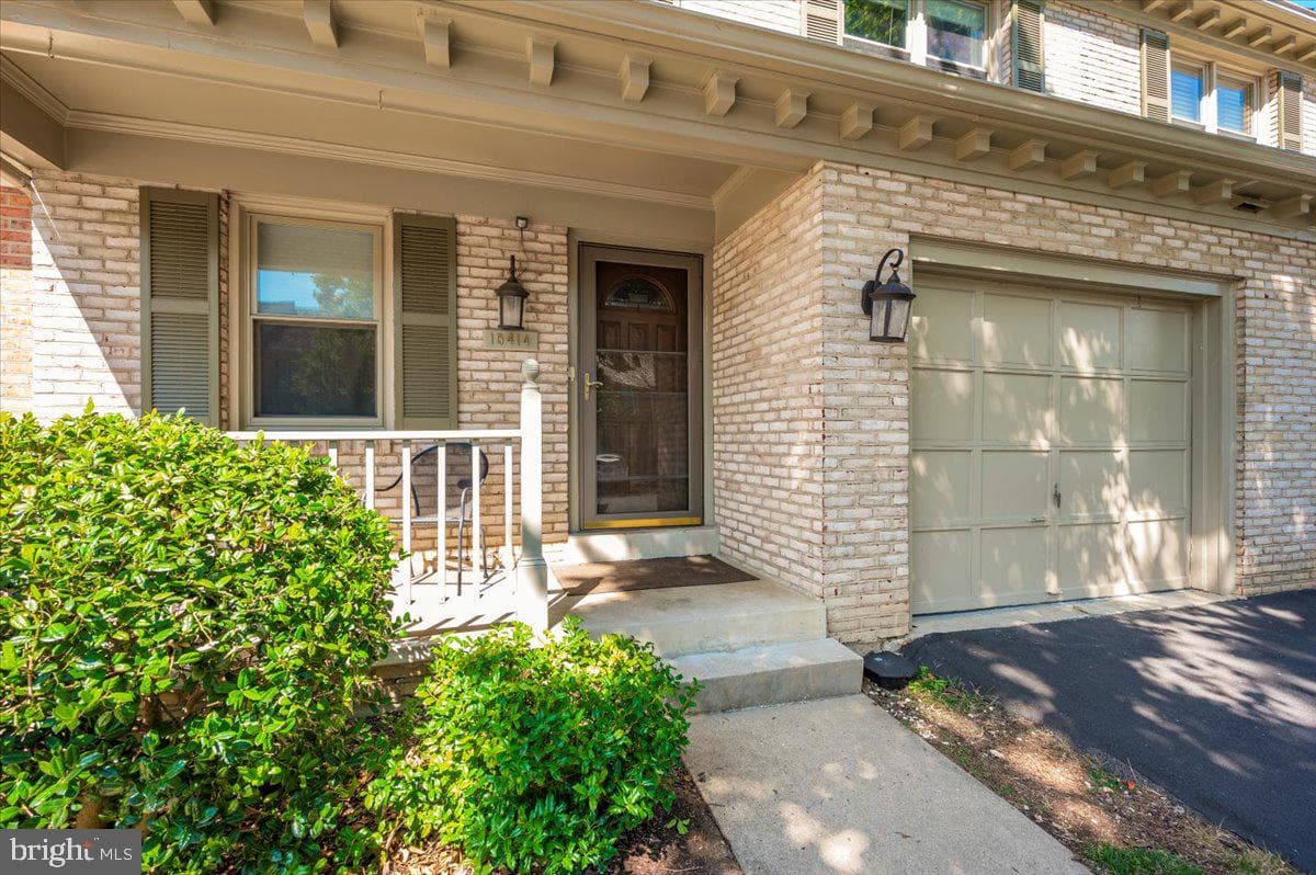 15414 Manor Village Lane photo 51