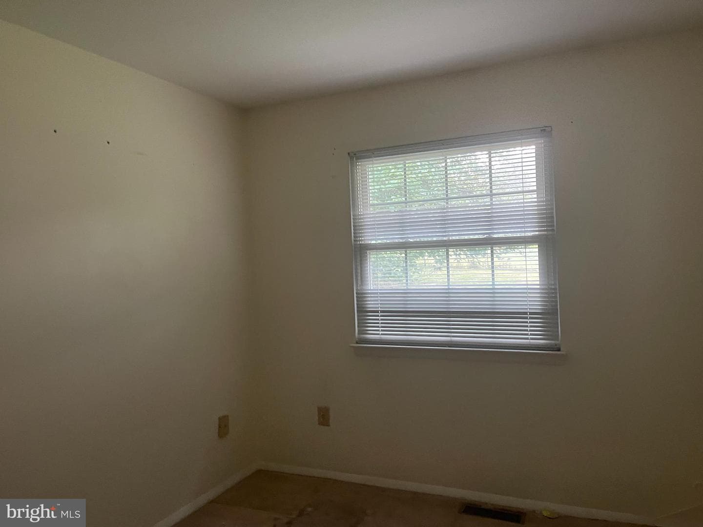 24320 Log House Road photo 12