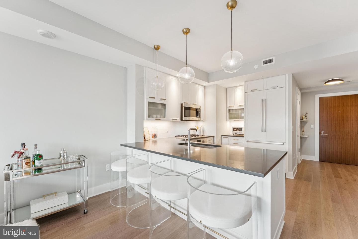 4960 Fairmont Avenue #904, Bethesda