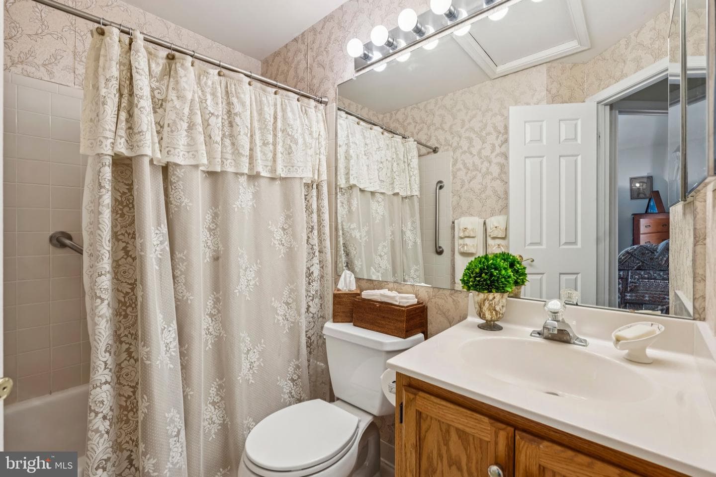 8656 Fountain Valley Drive photo 14
