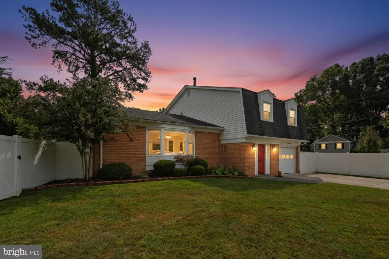 11811 Coldstream photo 2