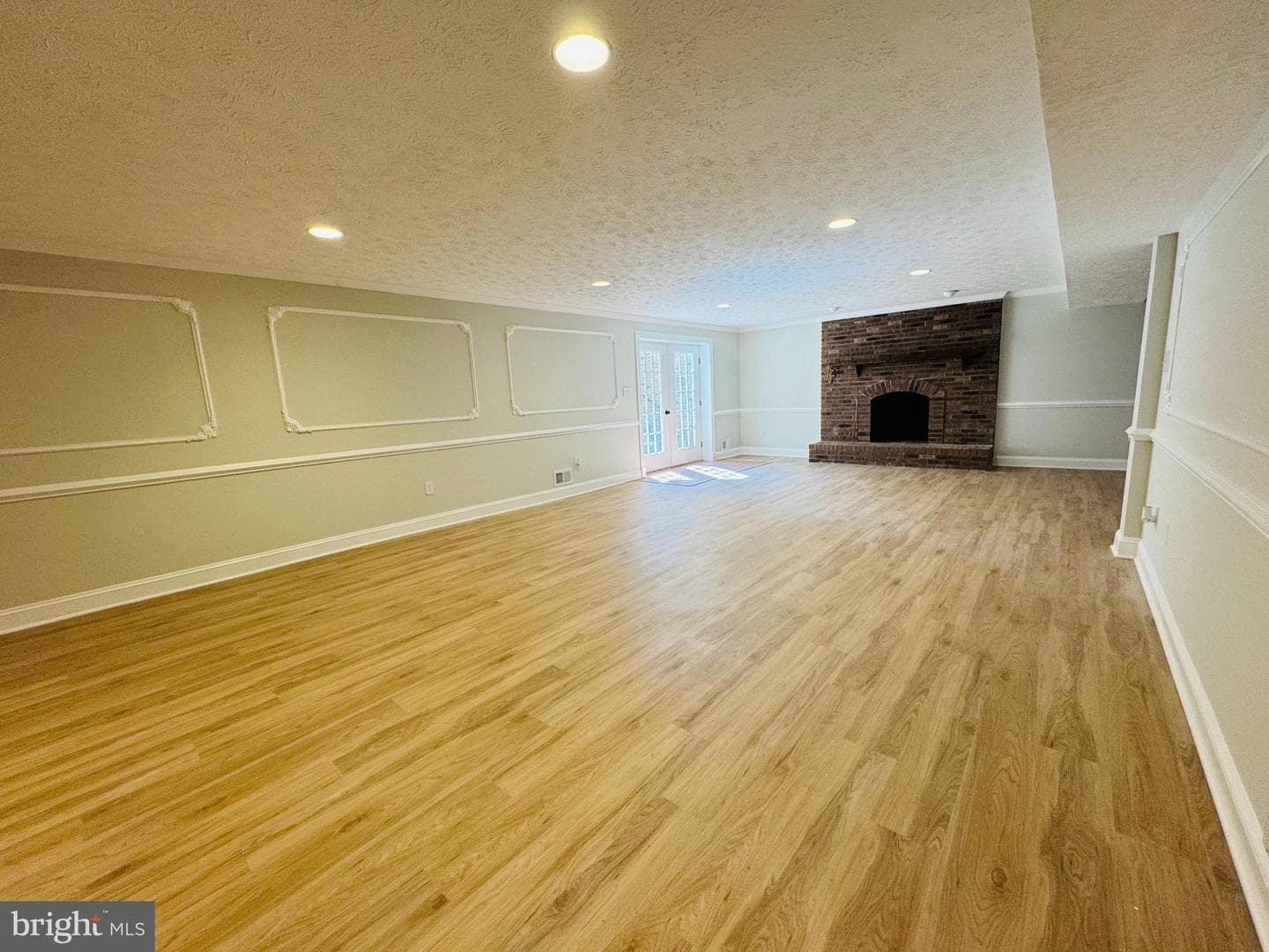 22350 Flintridge Drive photo 36