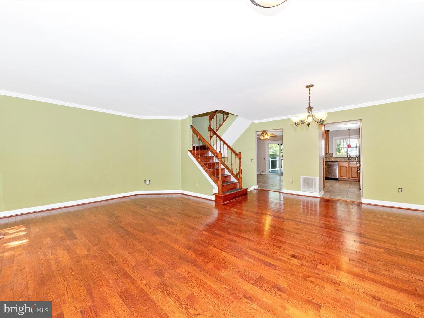 314 Crescendo Way photo 4